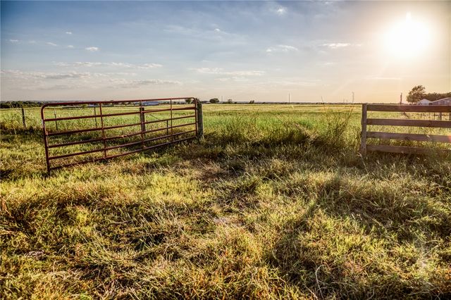 3568 FM 50, Brenham, TX 77833