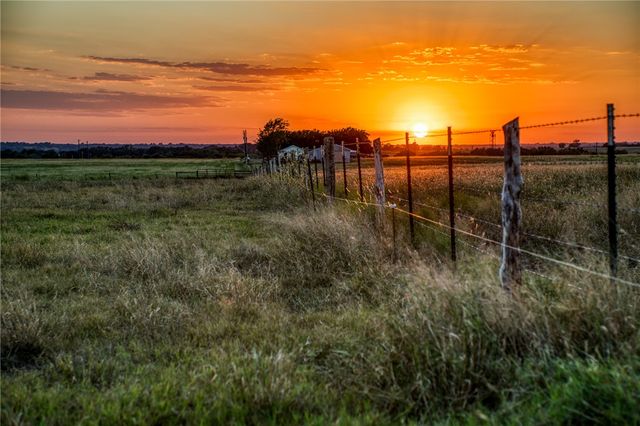 3568 FM 50, Brenham, TX 77833