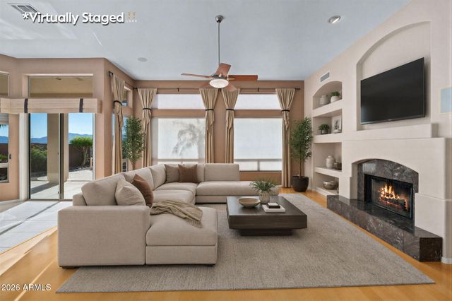 16442 S 4TH Street, Phoenix, AZ 85048