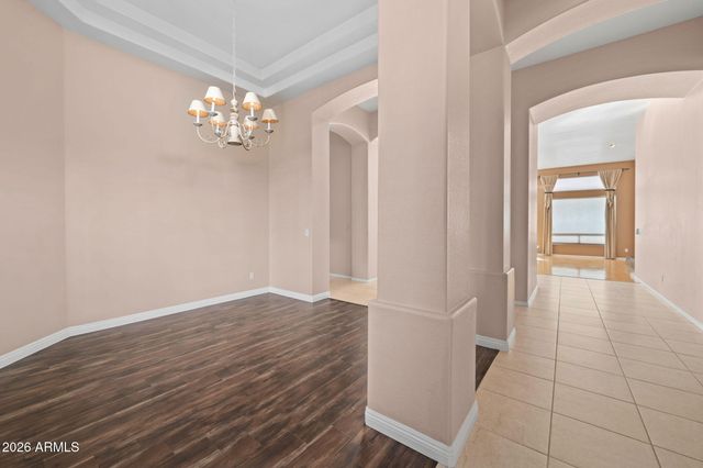 16442 S 4TH Street, Phoenix, AZ 85048