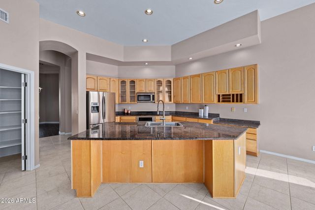 16442 S 4TH Street, Phoenix, AZ 85048