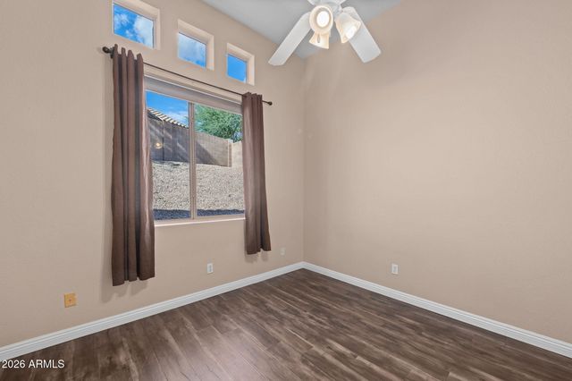 16442 S 4TH Street, Phoenix, AZ 85048