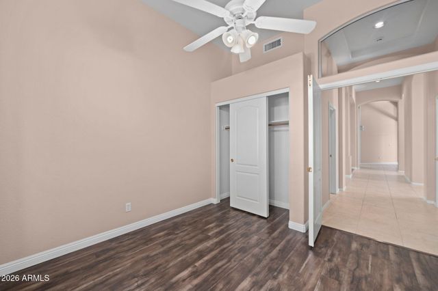 16442 S 4TH Street, Phoenix, AZ 85048