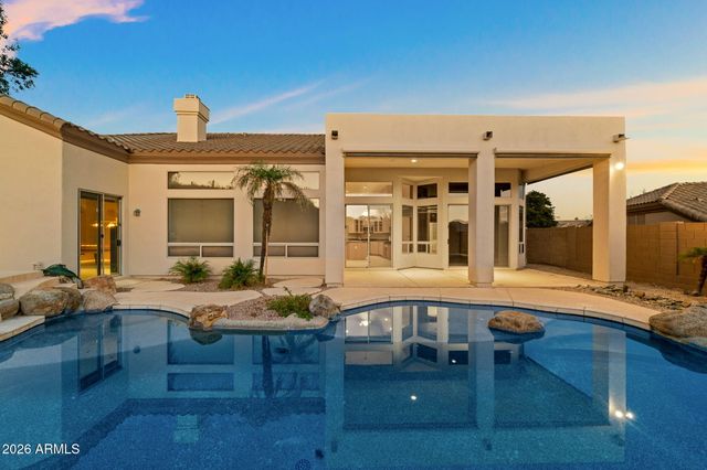 16442 S 4TH Street, Phoenix, AZ 85048
