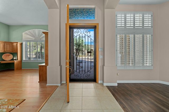 16442 S 4TH Street, Phoenix, AZ 85048