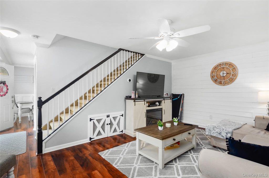 213 Springmeadow Drive K, Holbrook, NY 11741 — photo 5