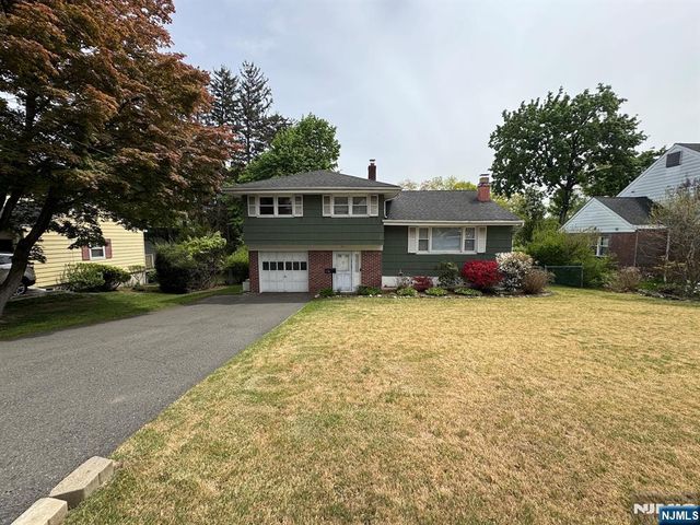 91 Hasbrouck Avenue, Emerson, NJ 07630