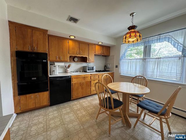 91 Hasbrouck Avenue, Emerson, NJ 07630
