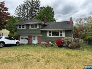 91 Hasbrouck Avenue, Emerson, NJ 07630