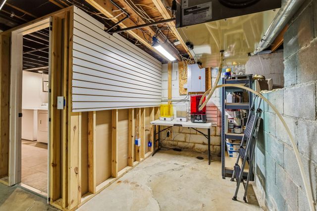 103 Greenwood Street, Mahtomedi, MN 55115