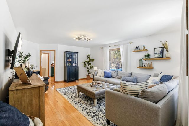 103 Greenwood Street, Mahtomedi, MN 55115