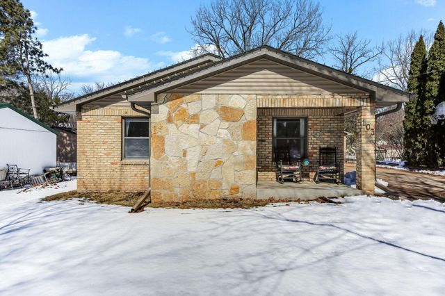 103 Greenwood Street, Mahtomedi, MN 55115