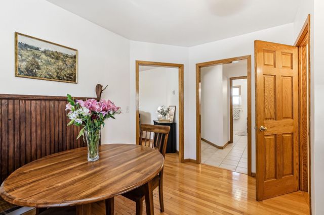 103 Greenwood Street, Mahtomedi, MN 55115