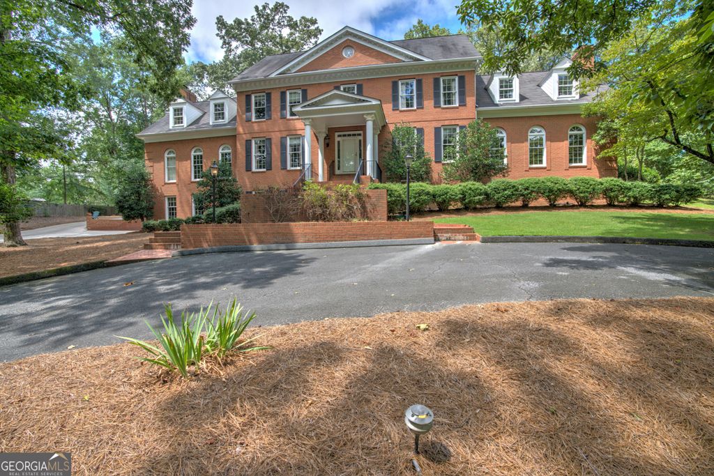 15 Ladonna Place SW, Rome, GA 30165