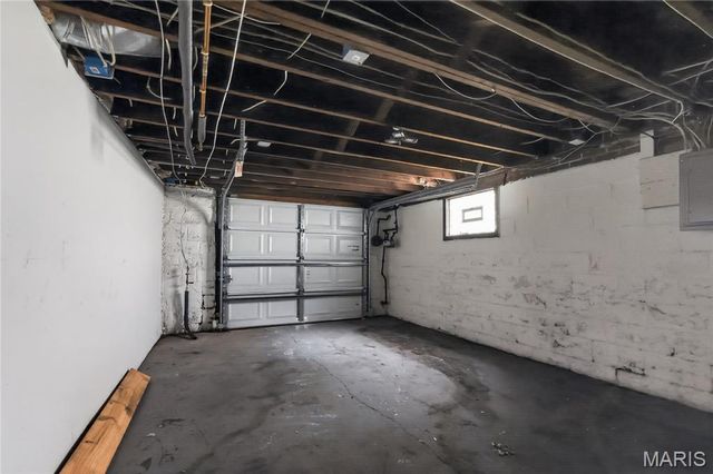 21 Robert Avenue, St Louis, MO 63135