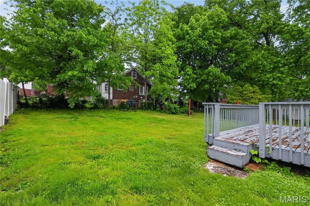 21 Robert Avenue, St Louis, MO 63135