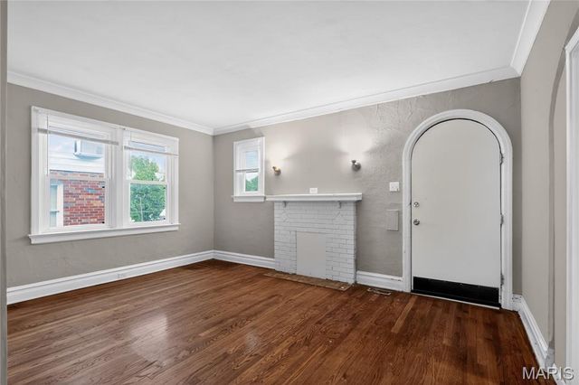 21 Robert Avenue, St Louis, MO 63135