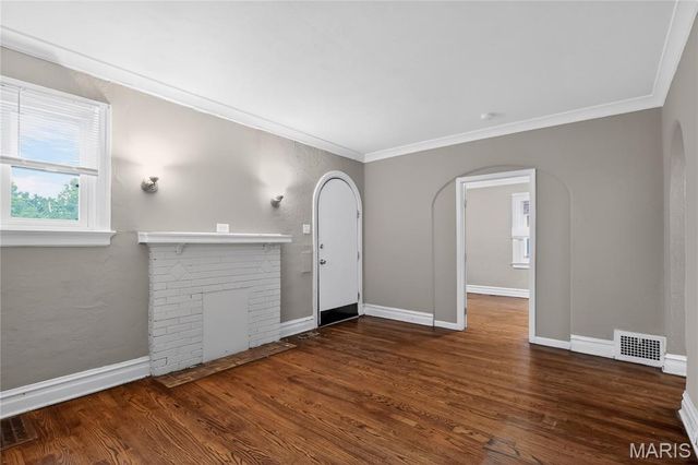 21 Robert Avenue, St Louis, MO 63135