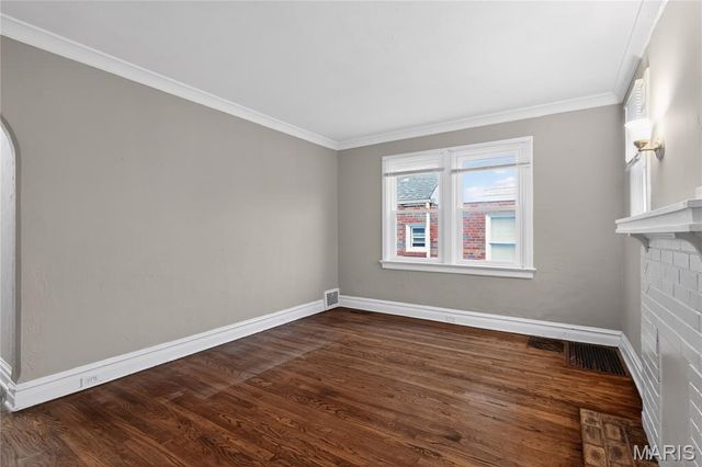 21 Robert Avenue, St Louis, MO 63135