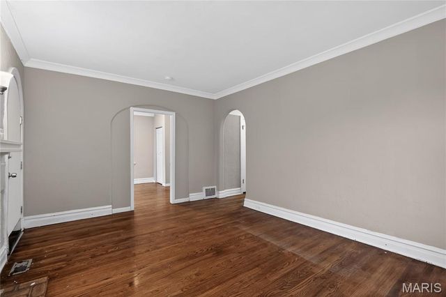 21 Robert Avenue, St Louis, MO 63135