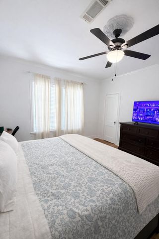 403 4th Street, Humble, TX 77338