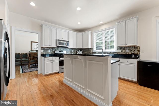 16505 MURRAY PL, Woodbridge, VA 22191