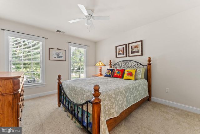 16505 MURRAY PL, Woodbridge, VA 22191
