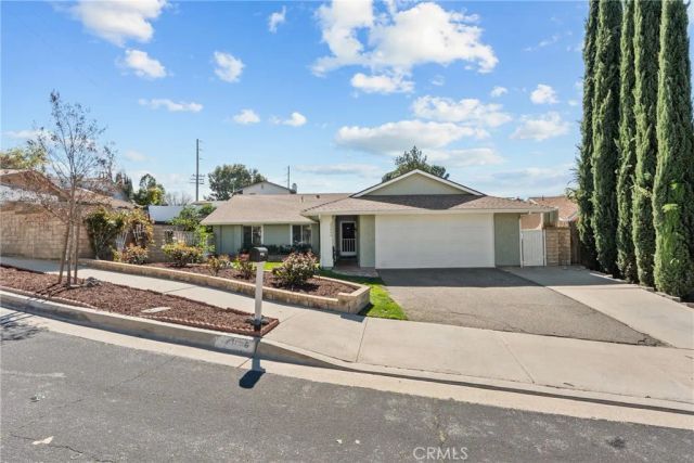 22666 Matana, Saugus, CA 91350