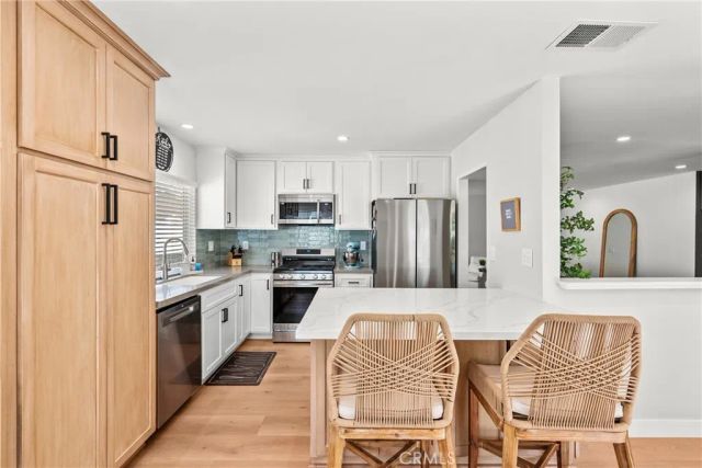 22666 Matana, Saugus, CA 91350