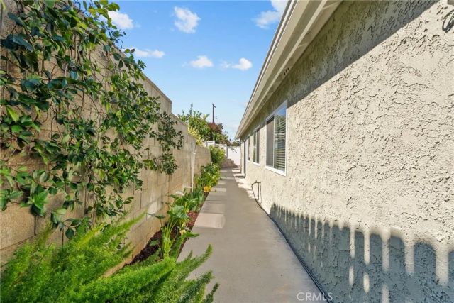 22666 Matana, Saugus, CA 91350