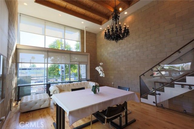 6615 Melrose Avenue 1, Los Angeles, CA 90038