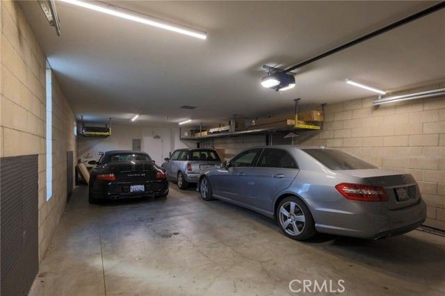 6615 Melrose Avenue 1, Los Angeles, CA 90038