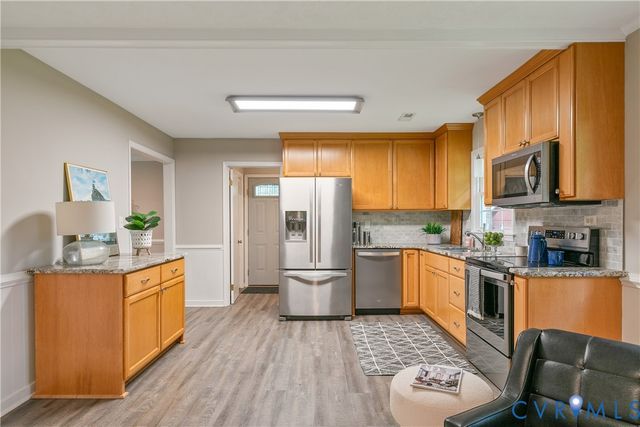 13430 Hensley Rd, Midlothian, VA 23112