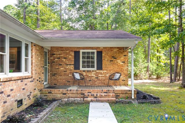 13430 Hensley Rd, Midlothian, VA 23112