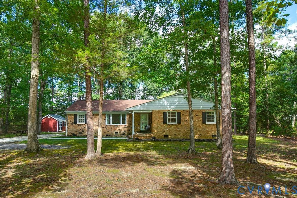13430 Hensley Rd, Midlothian, VA 23112