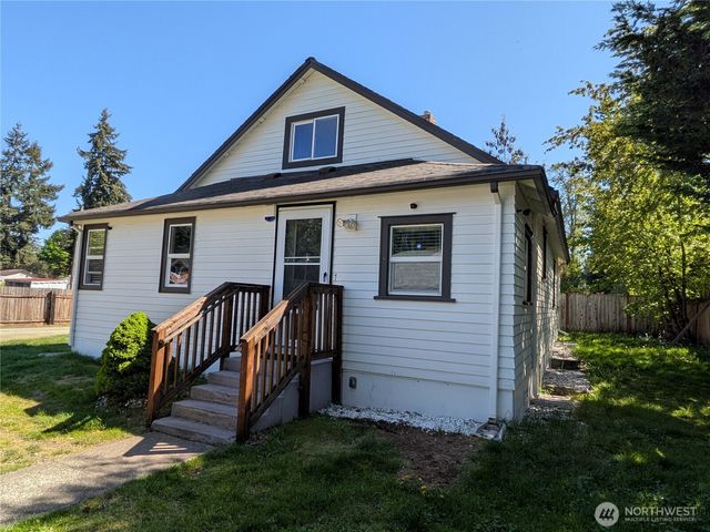 415 138th Street E, Tacoma, WA 98445