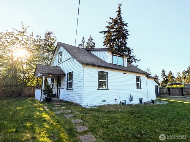 415 138th Street E, Tacoma, WA 98445