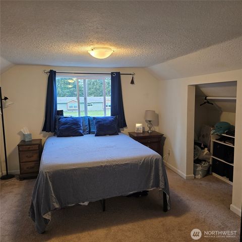 415 138th Street E, Tacoma, WA 98445