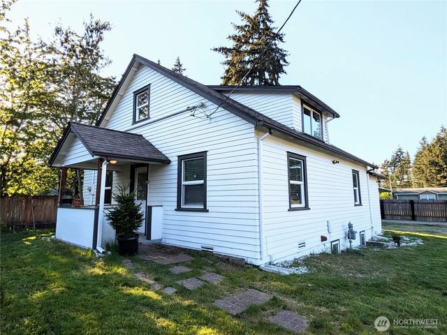 415 138th Street E, Tacoma, WA 98445