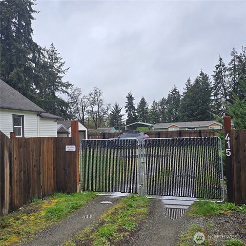 415 138th Street E, Tacoma, WA 98445