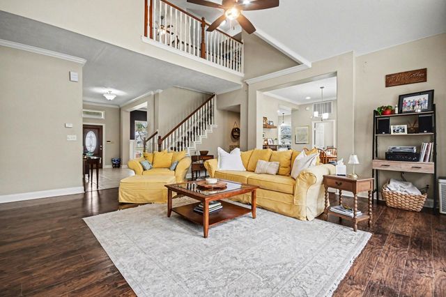 2500 Owen Street, Alvin, TX 77511