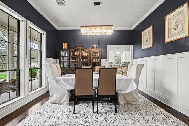 2500 Owen Street, Alvin, TX 77511