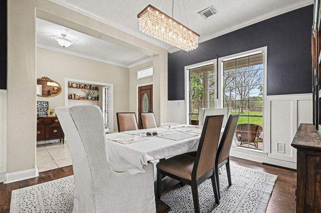 2500 Owen Street, Alvin, TX 77511