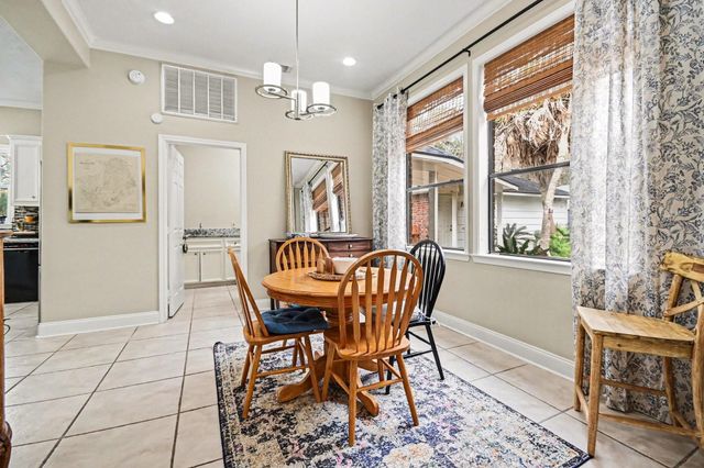 2500 Owen Street, Alvin, TX 77511