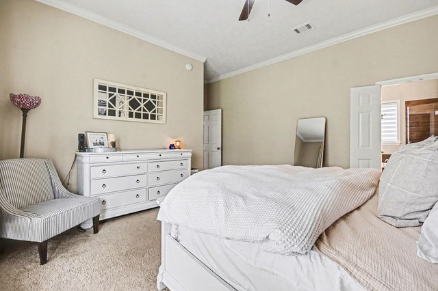 2500 Owen Street, Alvin, TX 77511