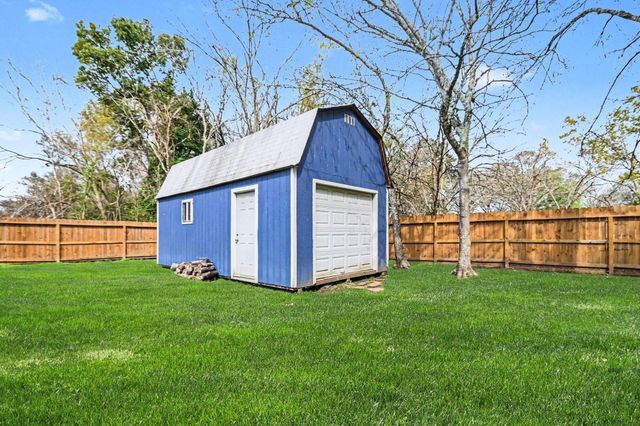 2500 Owen Street, Alvin, TX 77511