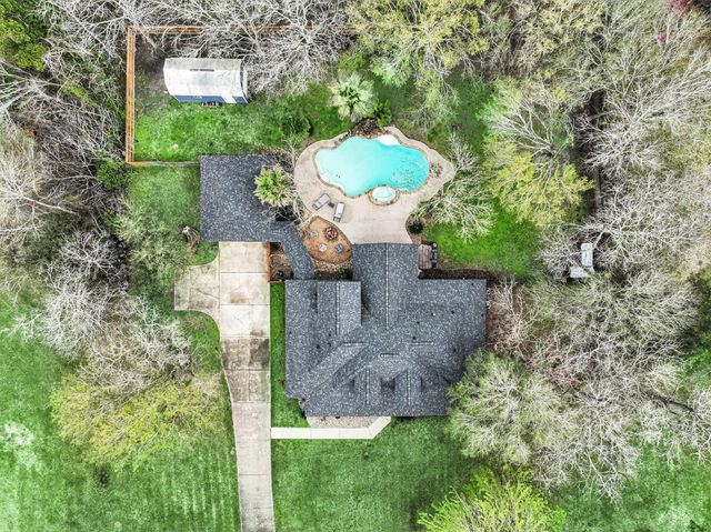 2500 Owen Street, Alvin, TX 77511