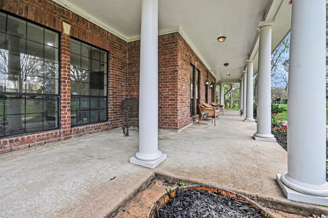 2500 Owen Street, Alvin, TX 77511