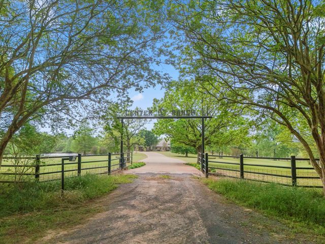 4016 Fm 811, Centerville, TX 75833