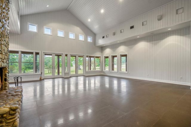 4016 Fm 811, Centerville, TX 75833